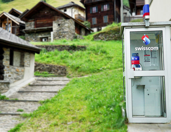 Die einsamste Telefonkabine der Schweiz